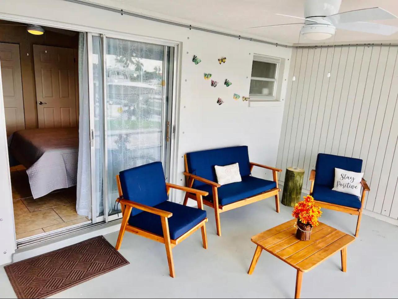 Cozy Home With One Bedroom Cape Coral Buitenkant foto