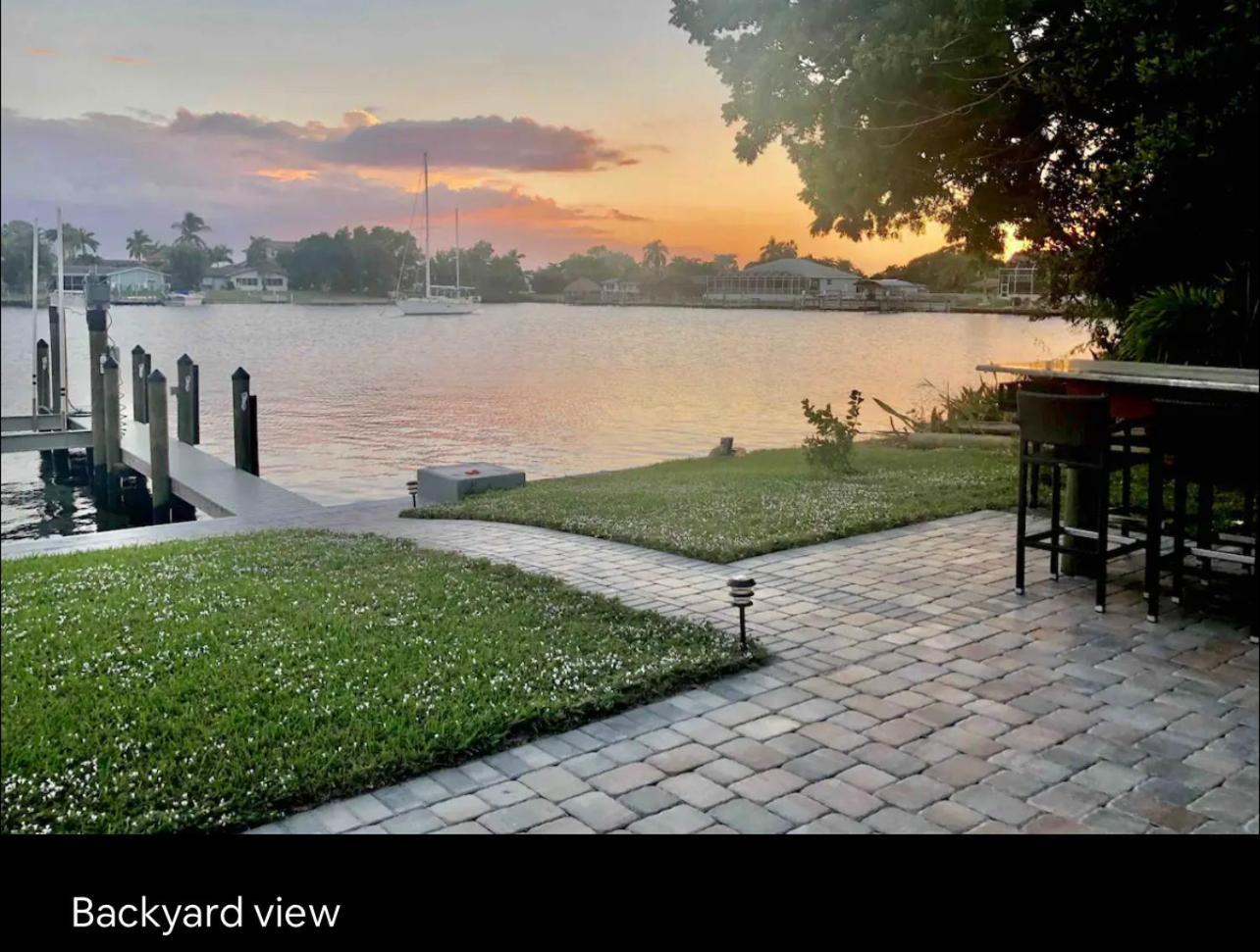 Cozy Home With One Bedroom Cape Coral Buitenkant foto